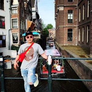 Meet your Posher, Gary